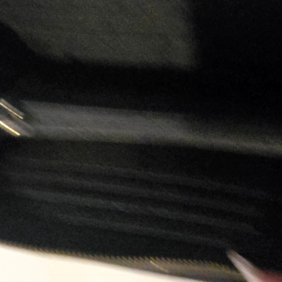 IZAAC MIZRAHI Black and Tan Animal Print Wallet - Picture 6 of 7